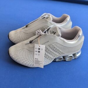 Sz 9.5 Adidas Megaride S2 Grey Crystal White JR4744 Mens Casual Athletic Shoes